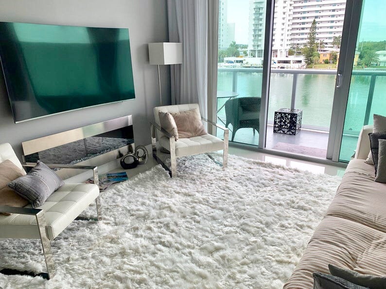 White Alpaca fur rug area - Luxurious alpaca rugs – Peruvian Kani